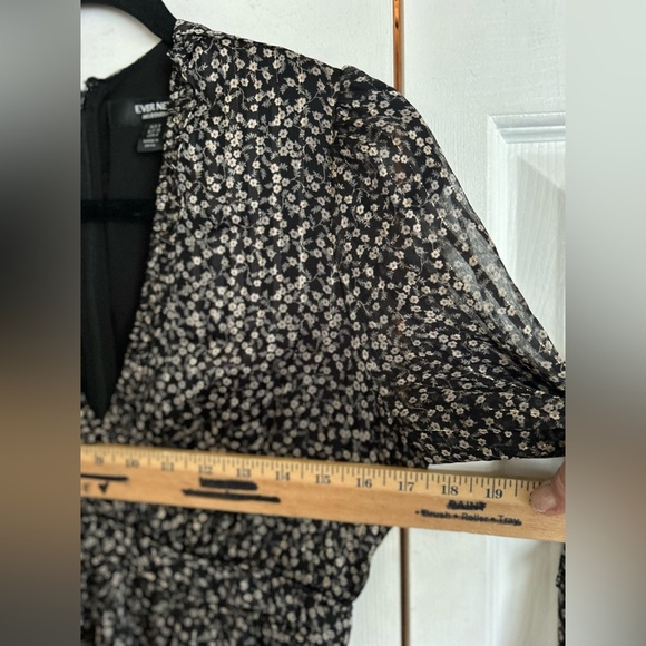 Ever New flounced ditsy print dress - Picture 11 of 16